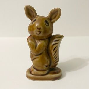 Vintage Ceramic Squirrel Made in Japan 3.5” Tall